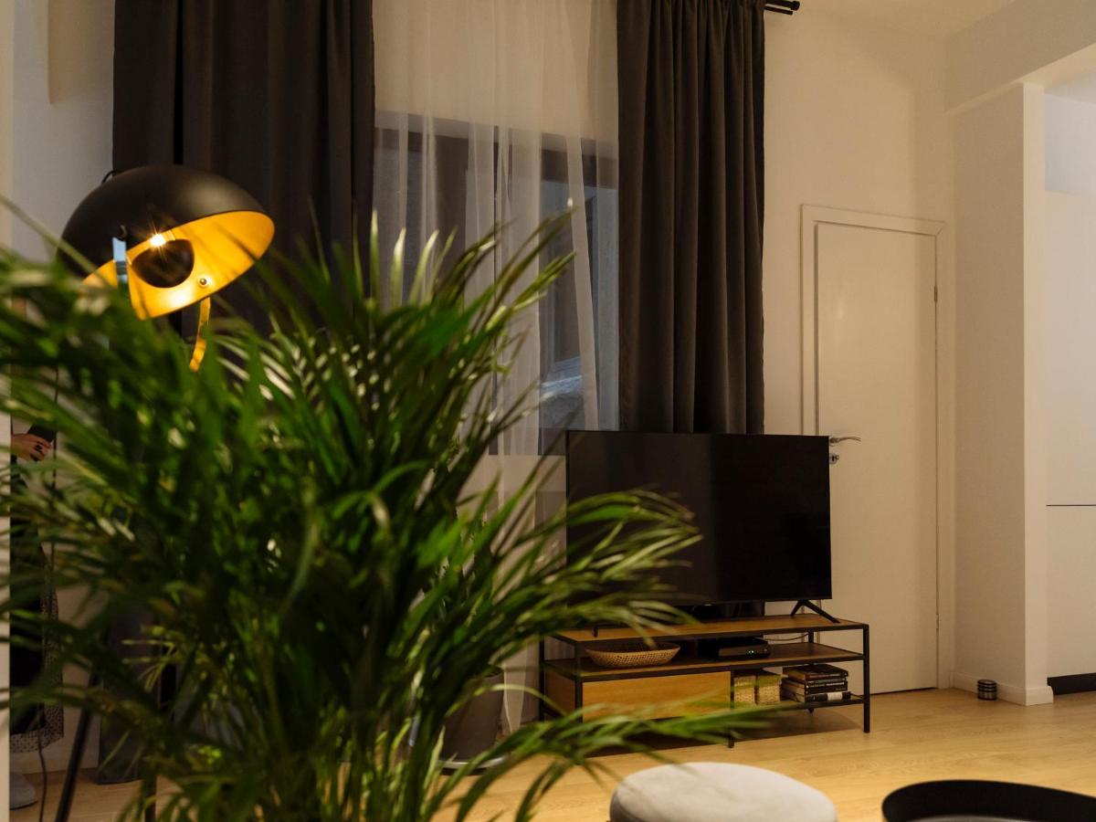 Bright 3Br Flat - Top Location - Green View Balcony Bukarest Exterior foto